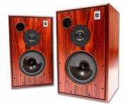 Harbeth Loudspeakers and Ton Trager Stands